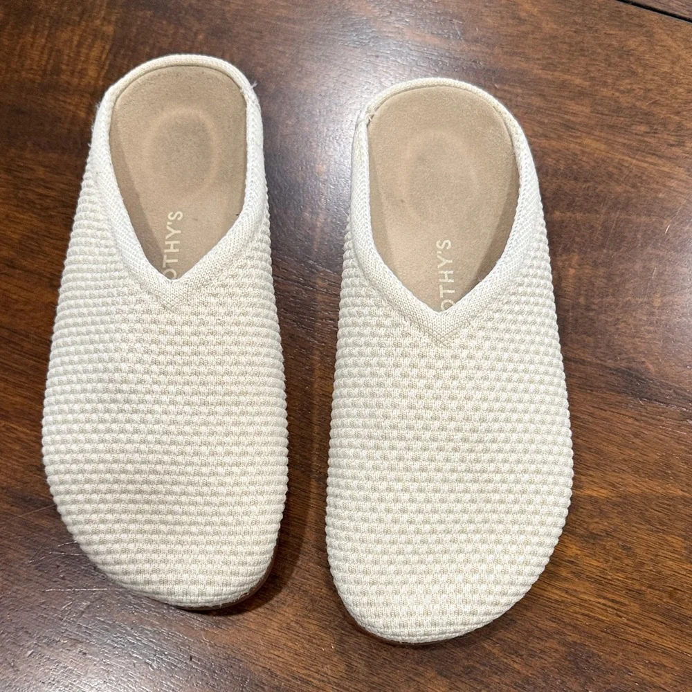 Rothy's Cream Women's Clogs - Picture 3 of 8
